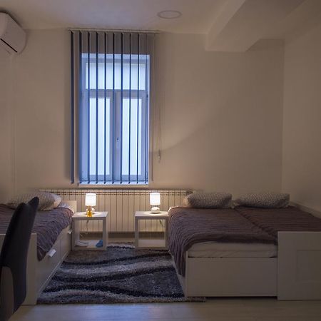 Apartments Petrova170 Zagreb Exterior foto